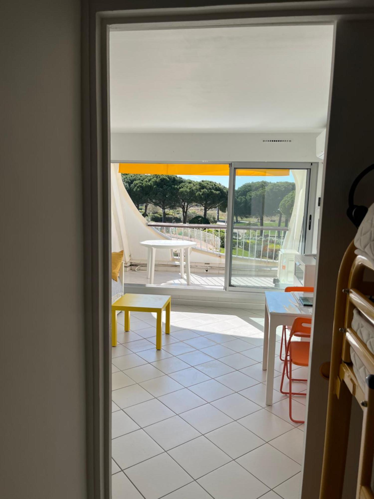 Anny Climatise Vue Avec Piscine Le Grau-du-Roi